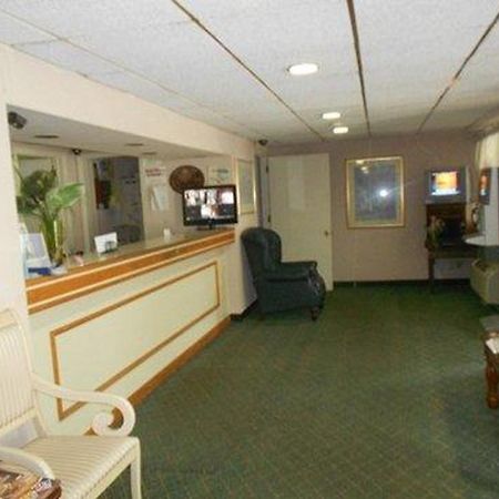 Economy Inn Wall Intérieur photo